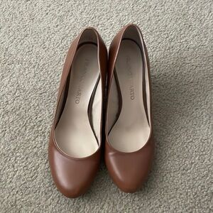 Franco Sarto Shoes | Franco Sarto Wedge Pump | Color: camel brown | Size: 7 M
